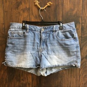 Women’s denim shorts